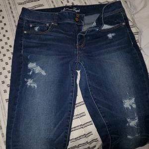 American Eagle Dark blue Skinny Jeans size 14. Like new